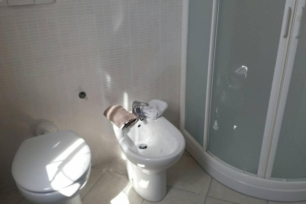Casa Alle Porte Di パヴィーア エクステリア 写真